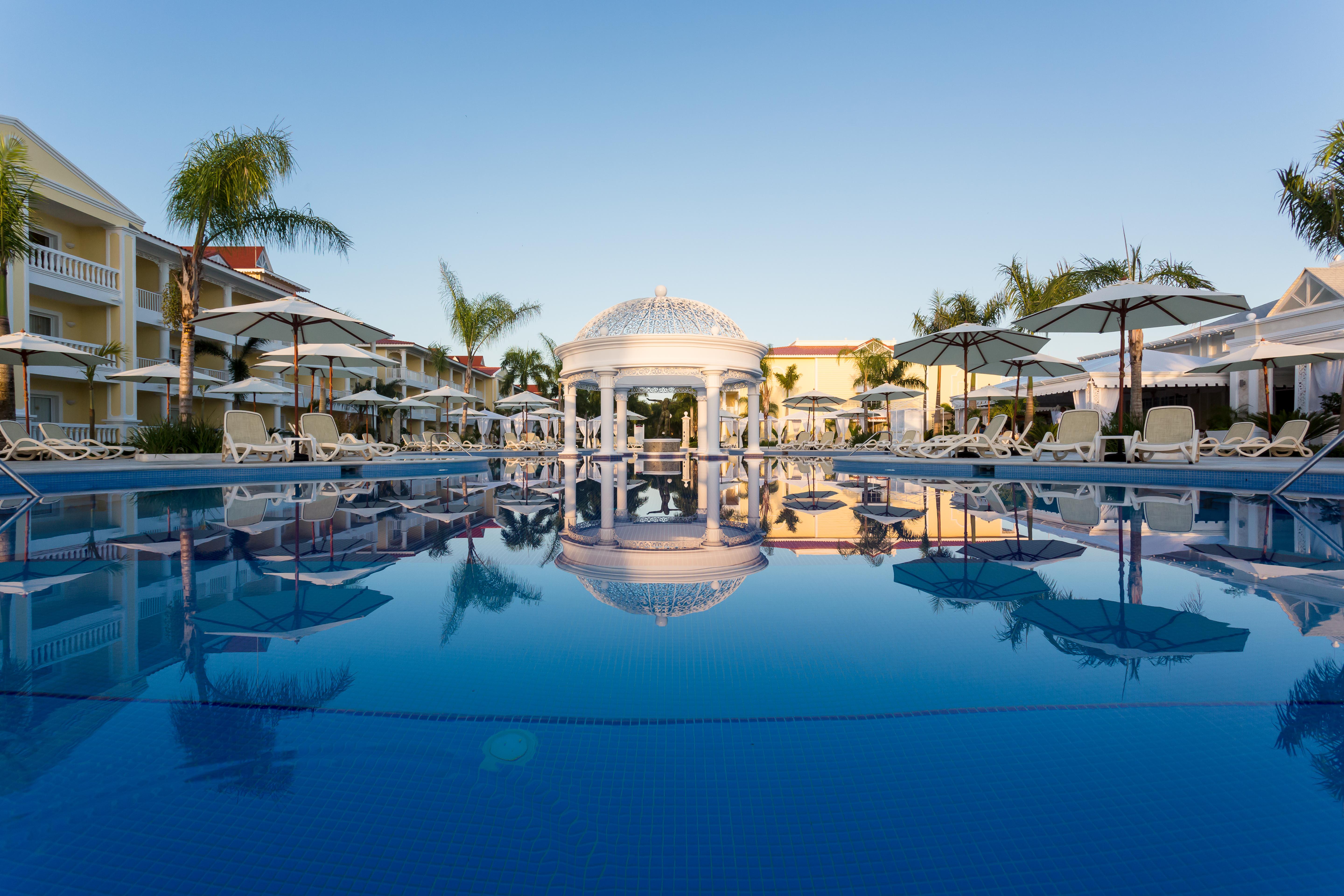 Bahia Principe Luxury Bouganville (Adults Only) Soco 外观 照片